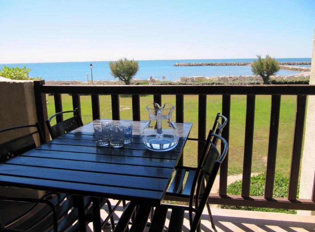 Front De Avec Vue Et Acces Plage,