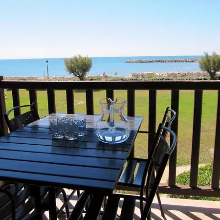 Appartement Front De Mer Avec Vue Et Acces Plage, Les Saintes-Maries-de-la-Mer Extérieur photo