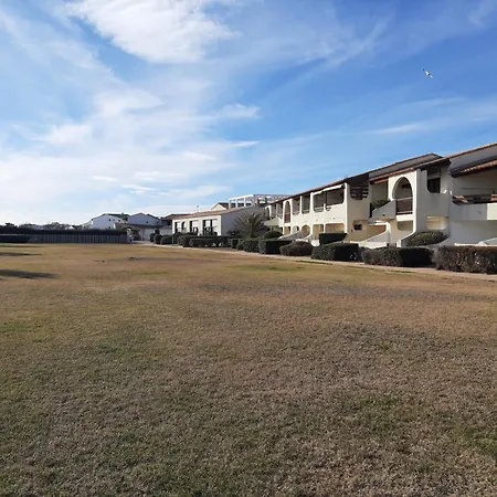 Appartement Front De Mer Avec Vue Et Acces Plage, Les Saintes-Maries-de-la-Mer Extérieur photo