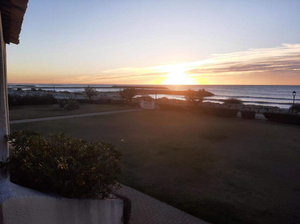 Front De Avec Vue Et Acces Plage, Apartment Saintes-Maries-de-la-Mer